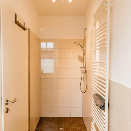 Huxfeld-hof - Wiesenblick *